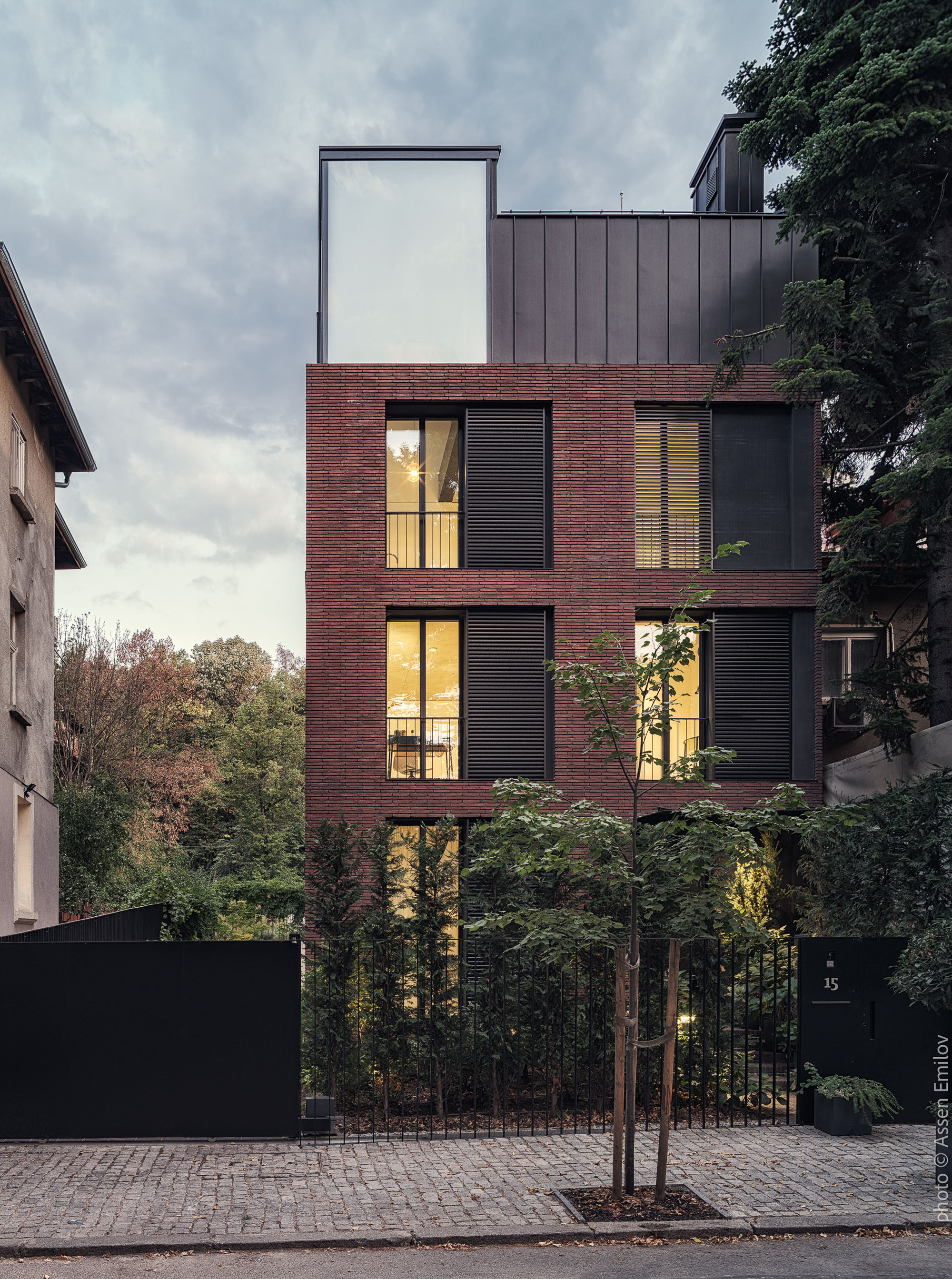 旭日草地之屋丨保加利亚丨I,O architects-19