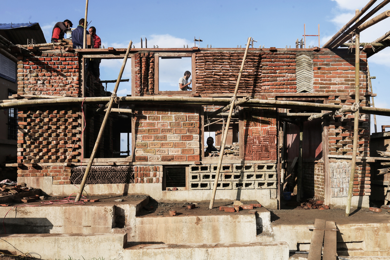 尼泊尔 Dhoksan 小学扩建工程丨supertecture gUG-19