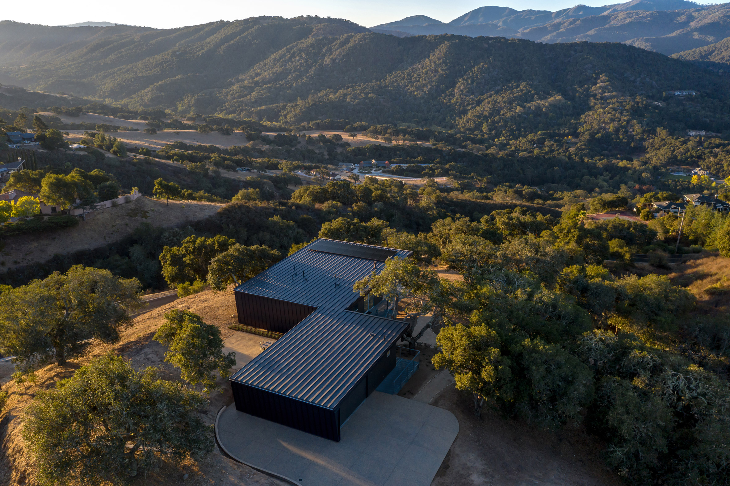 加州 Waterfall Residence | 防火设计与可持续生活的完美结合-7