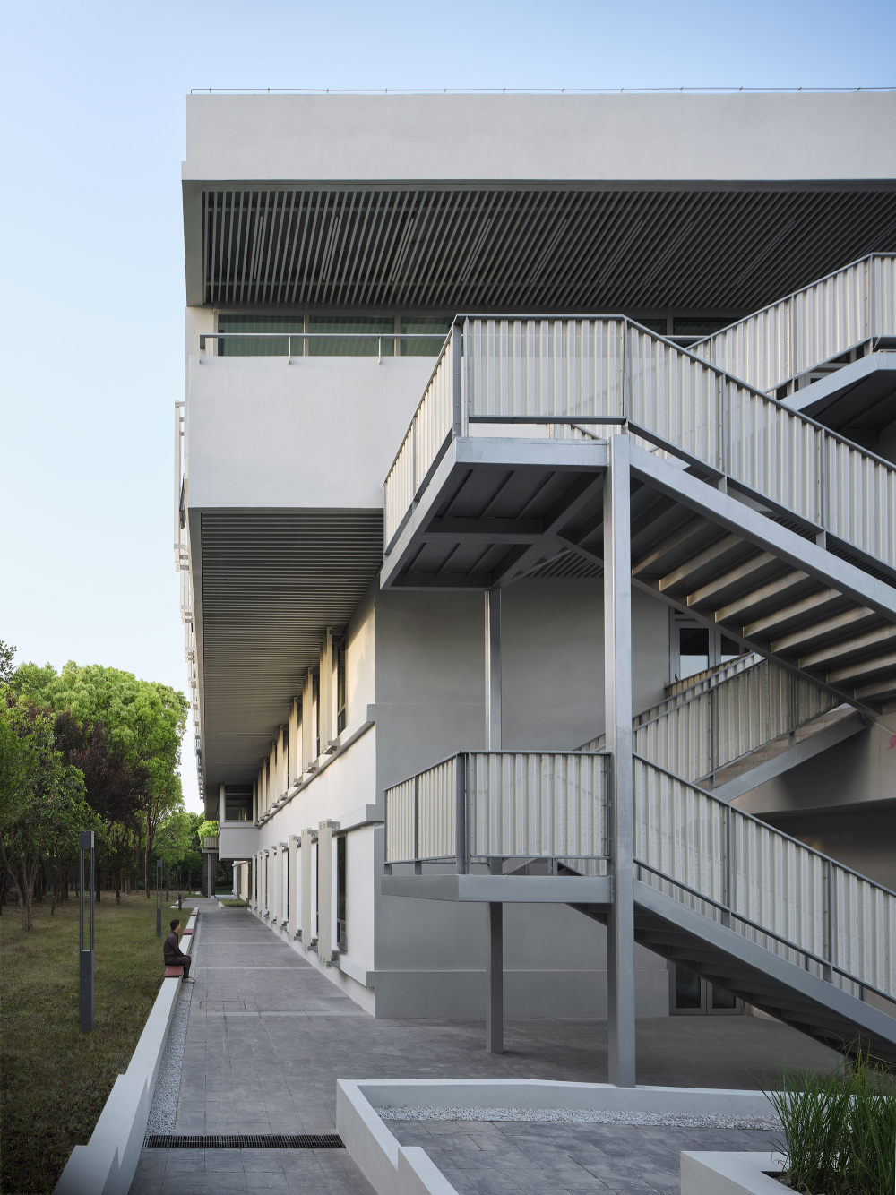 上海徐汇滨江西岸办公楼改造丨中国上海丨合尘建筑-38