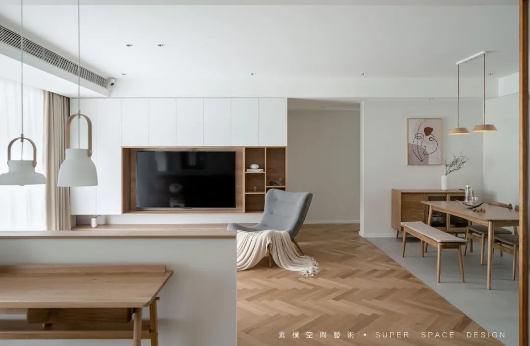 素朴实景 · 113㎡原木北欧风暖心治愈居所丨李和勇,朱渝-45