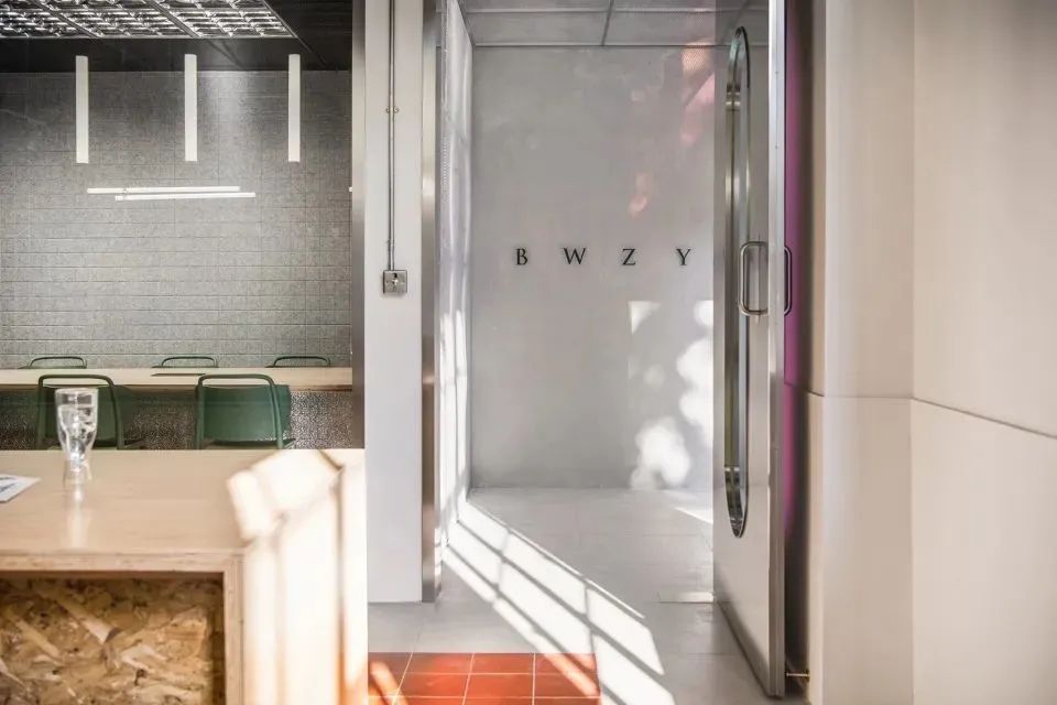 Bwzy Lab | 光与色的游戏室-15