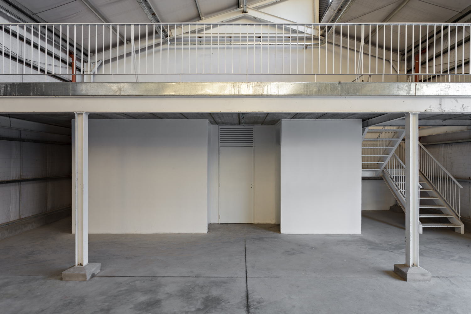 卡塞罗斯仓库-22