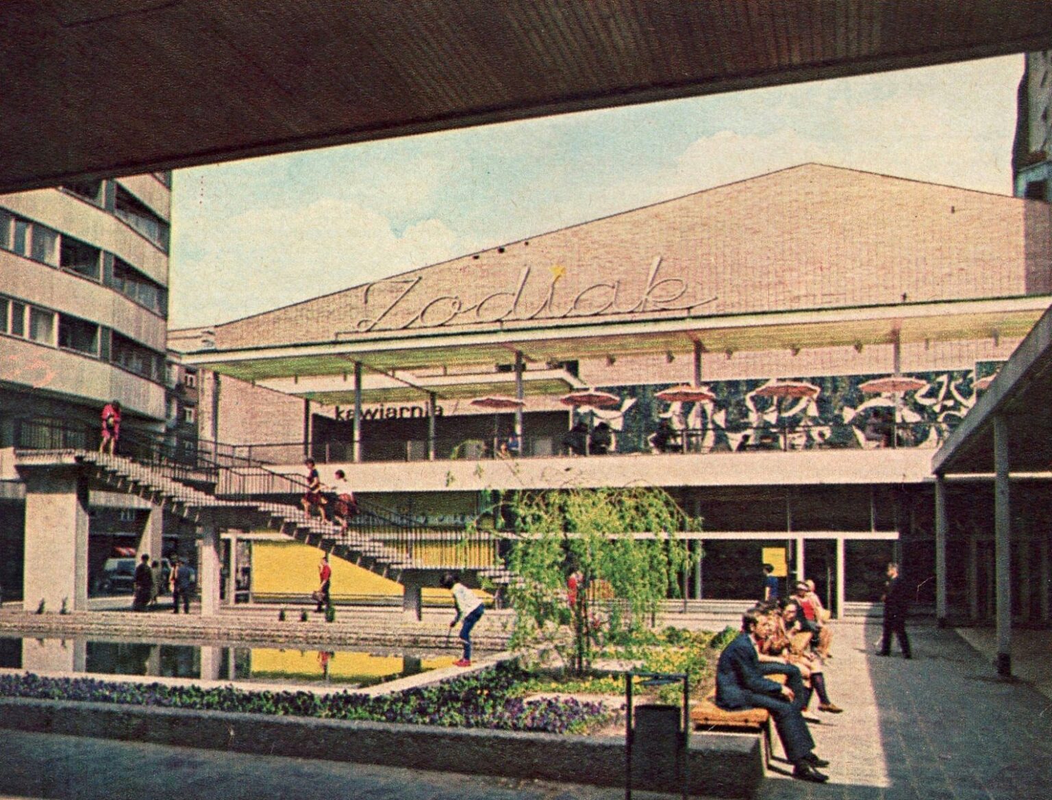 华沙黄道十二宫前广场翻新项目丨波兰华沙丨RS Landscape Architecture-15