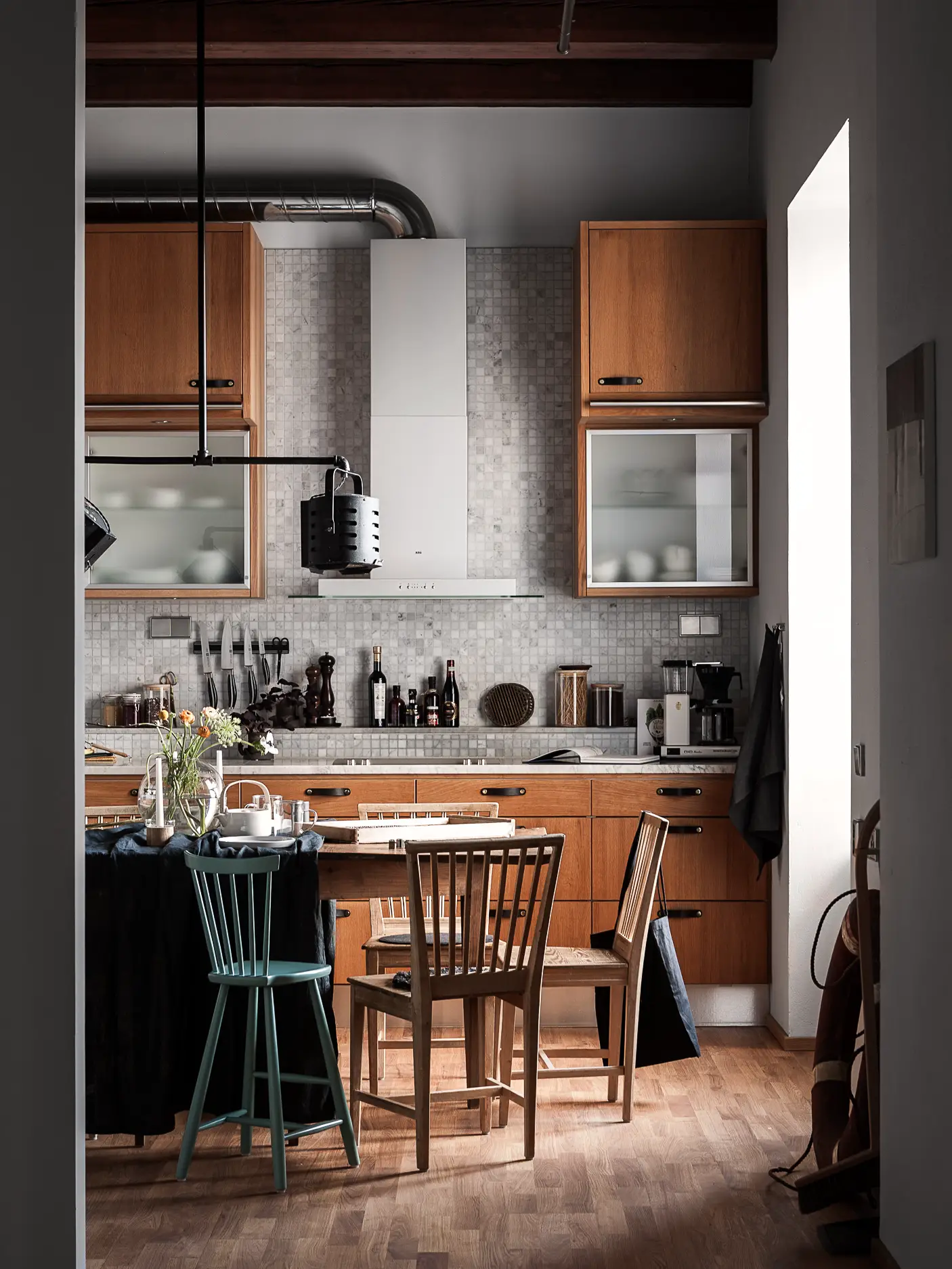 斯德哥尔摩旧厂改造 | 复古公寓的完美演绎-3