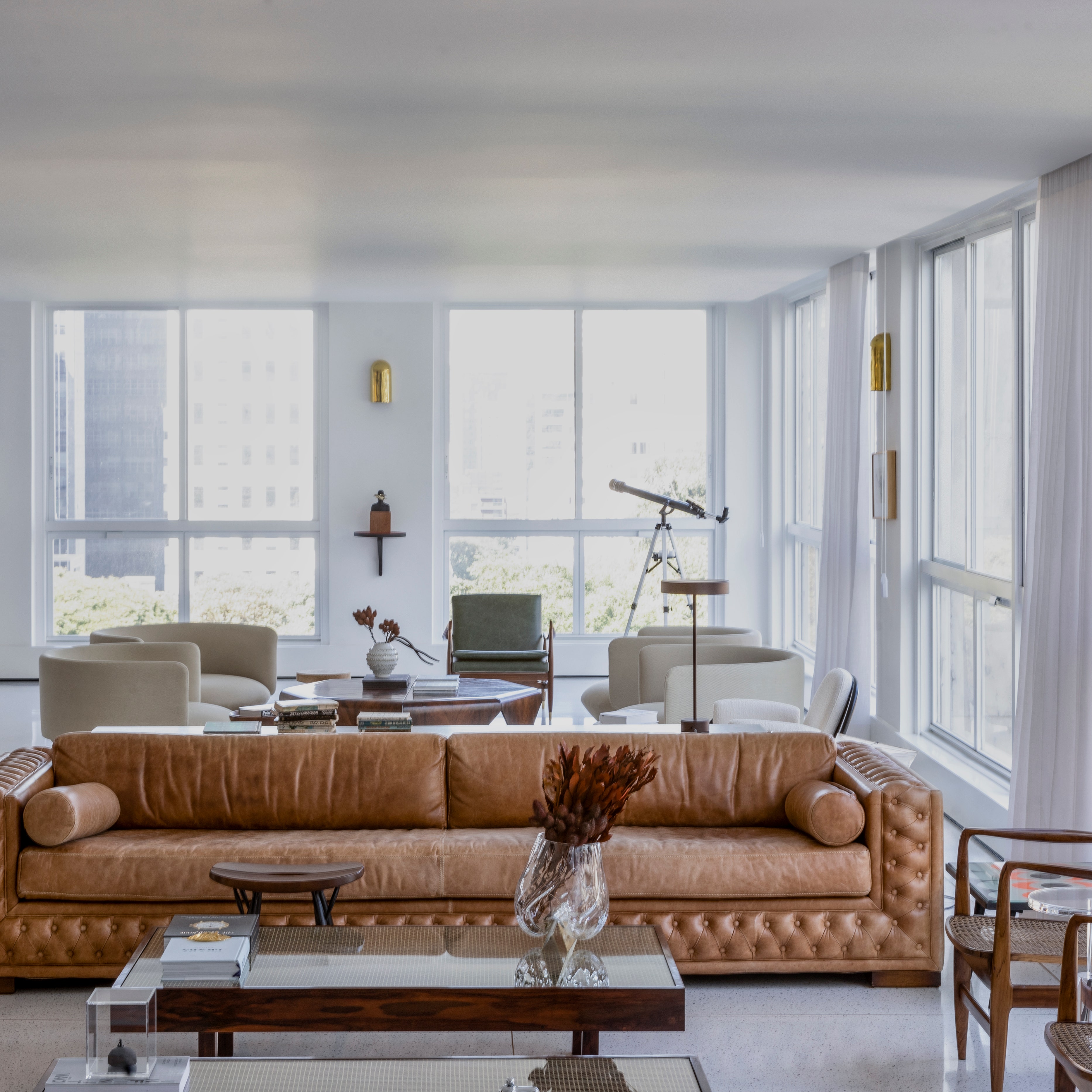 Sao Paulo 现代公寓 | 古典与现代的完美交融-0