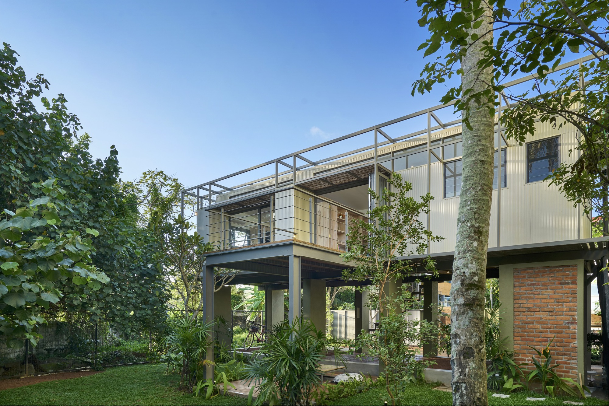 The Studio House / KWCA - Kosala Weerasekara Chartered Architects-29