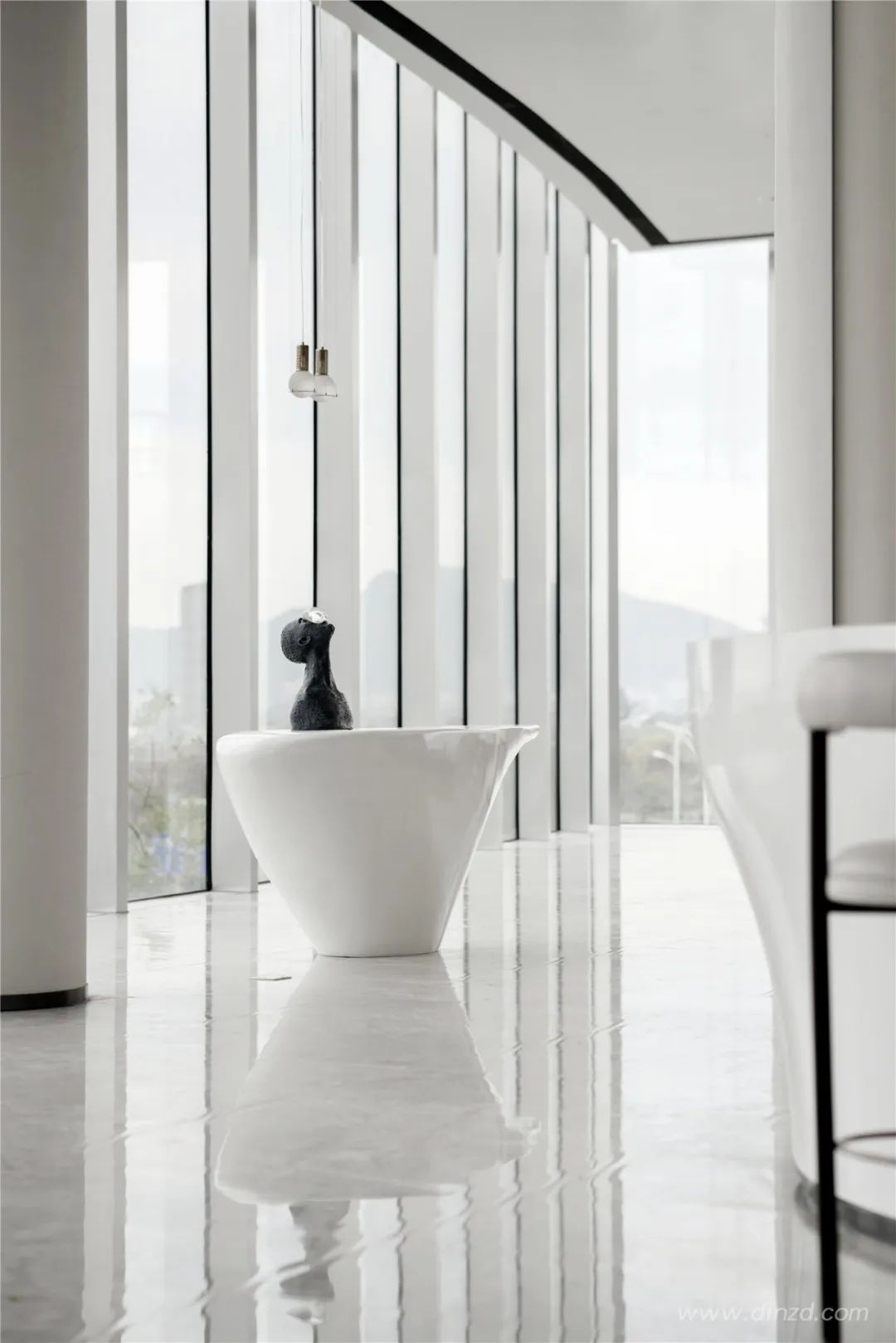 外滩·江月湾售楼处 | 现代简约融合自然之美-10