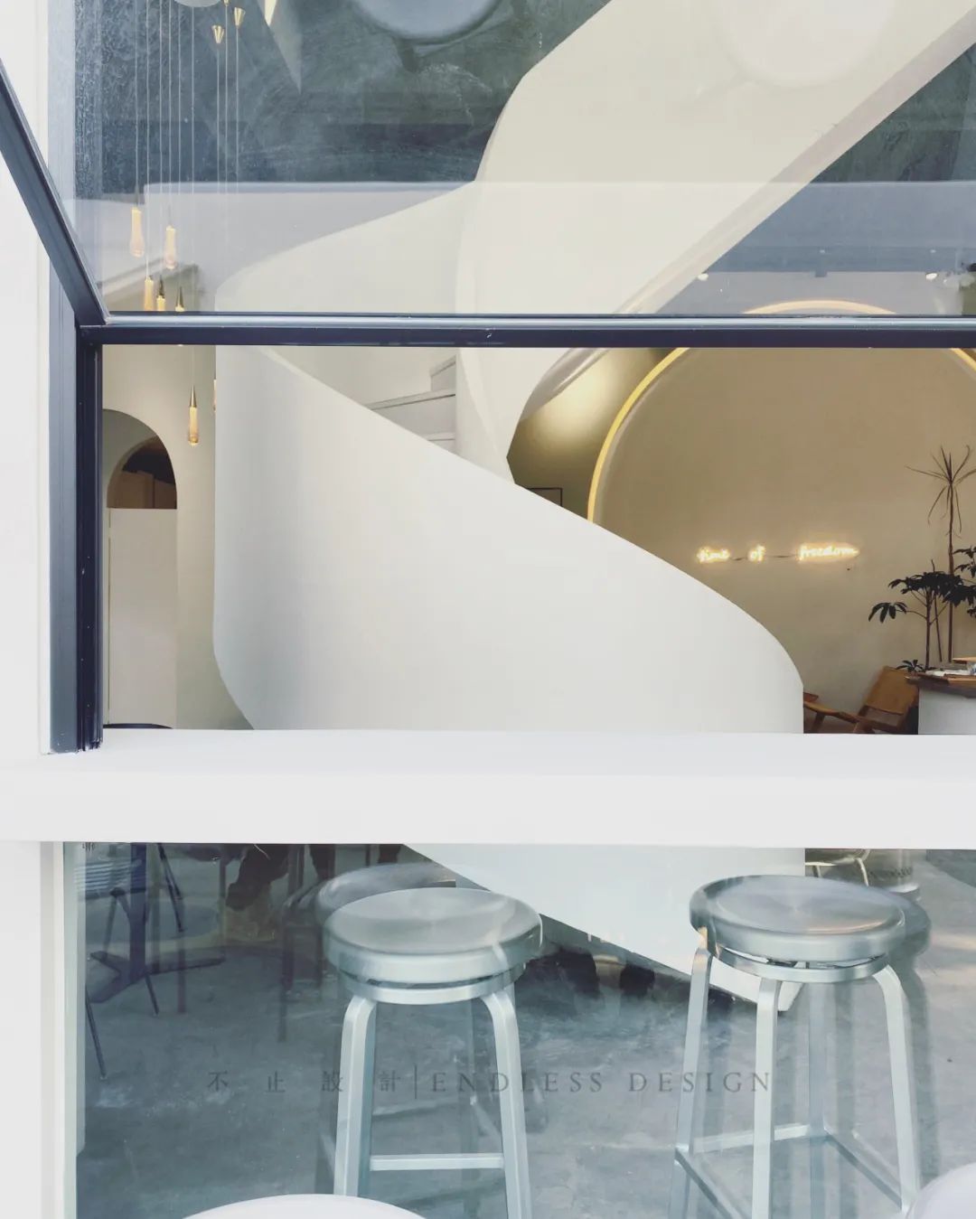 无尽设计·11 点咖啡馆-5