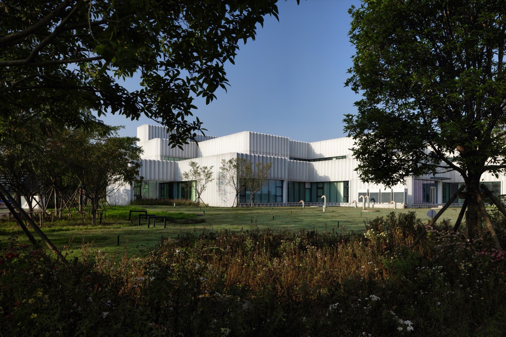 南阳世界月季大观园科研办公楼丨中国南阳丨北林风景建筑研究中心-41