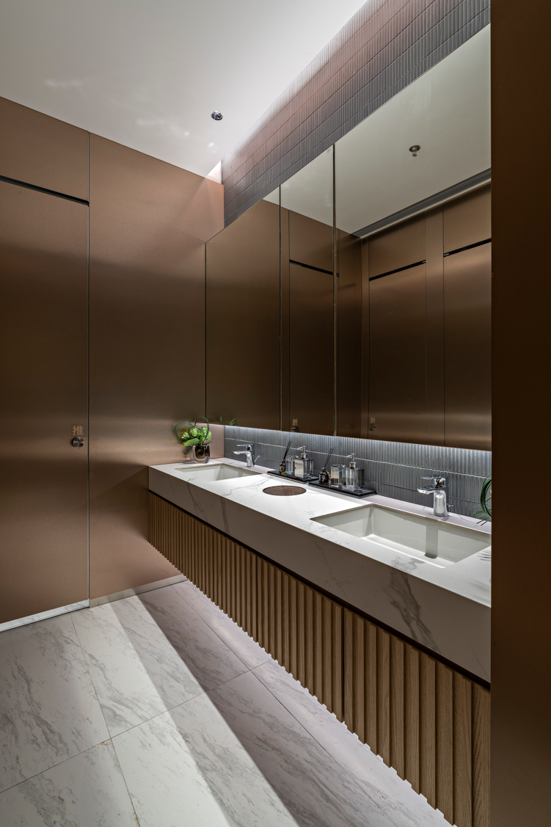 李玮珉新作 / 珠海华发院子 · 宋式美学售楼处-73