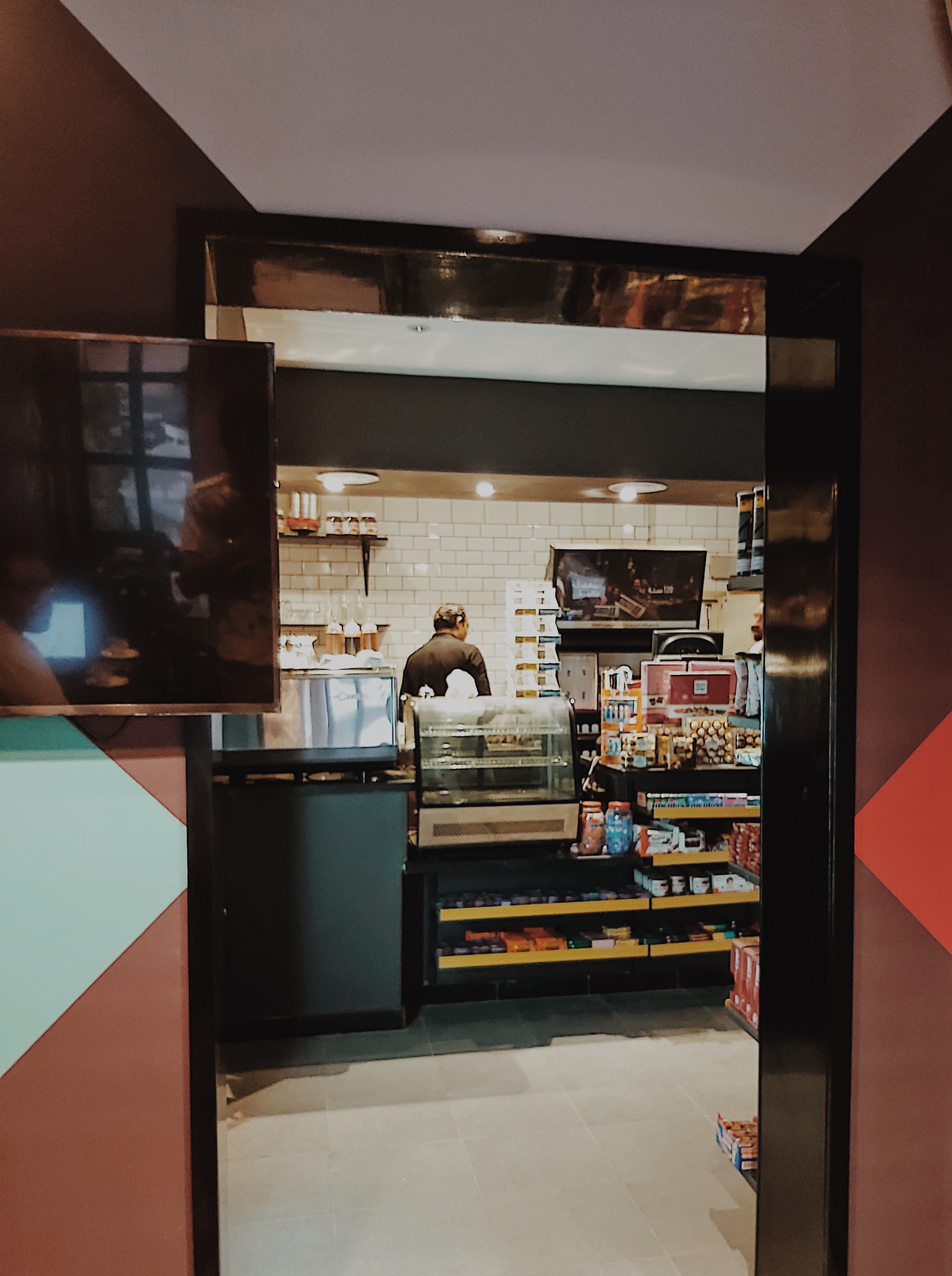 Runway Express Coffee Shop - رانواى اكسبريس-10