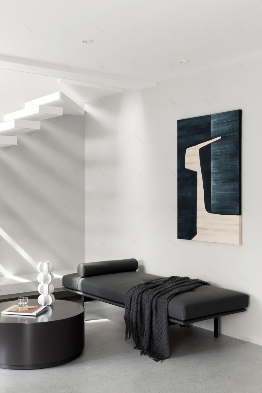 现代简约别墅设计-33