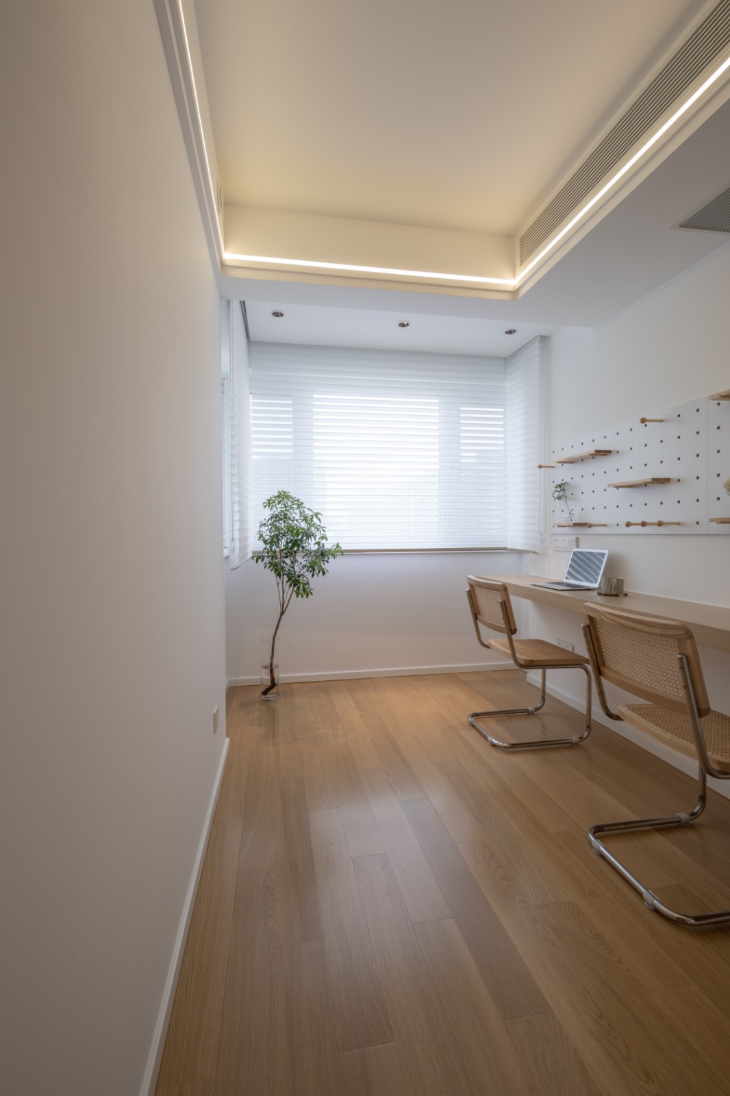 小户型日式原木风婚房设计,舒适惬意的喵汪之家-35