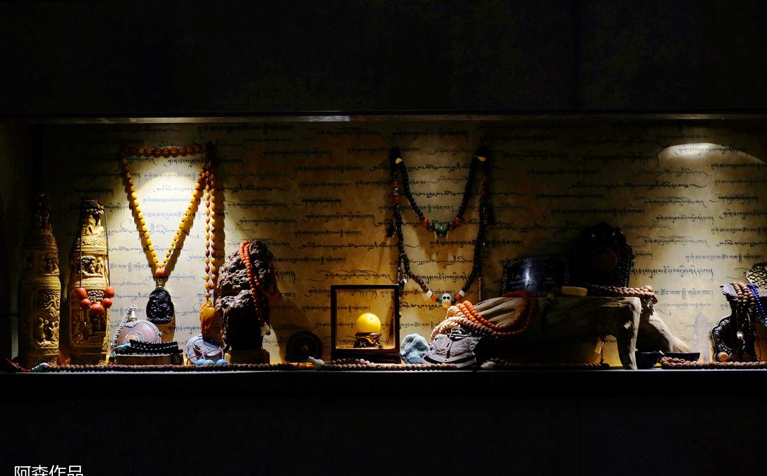 
古格天韵藏传文玩珠宝展示中心 -20