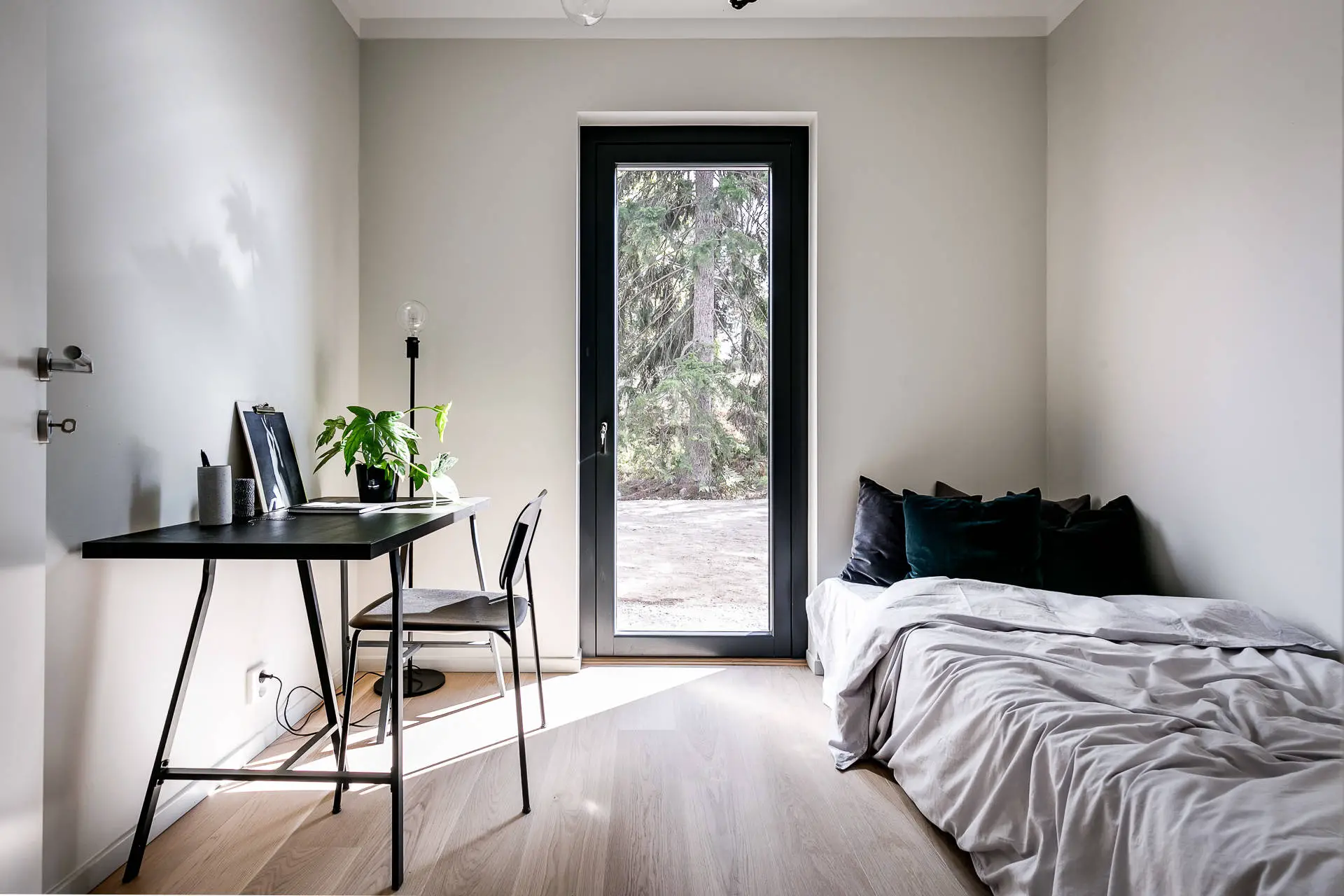 瑞典木质立面建筑共享景观与生活空间-9