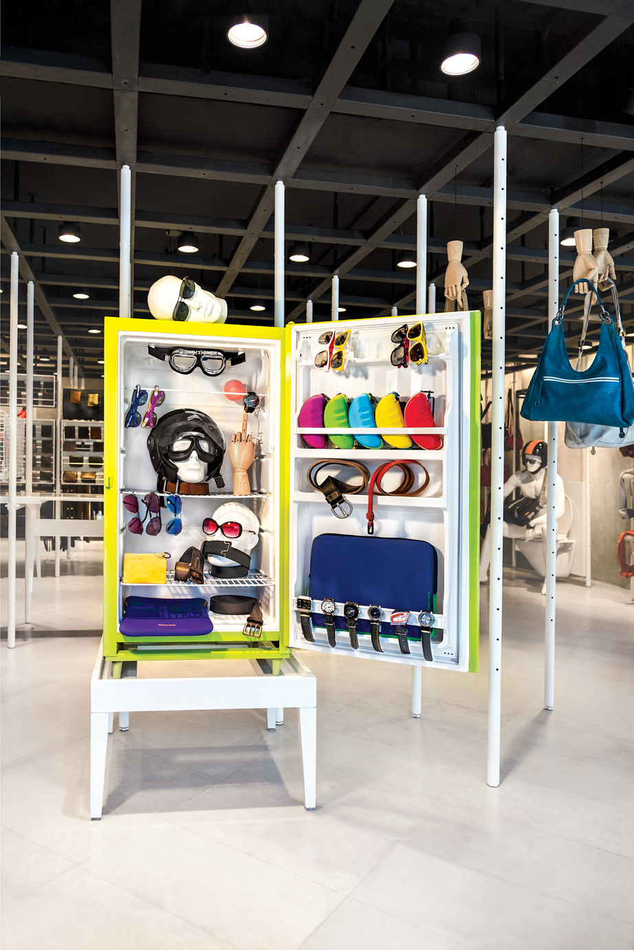 颠覆传统的 Fastrack 商店设计-22