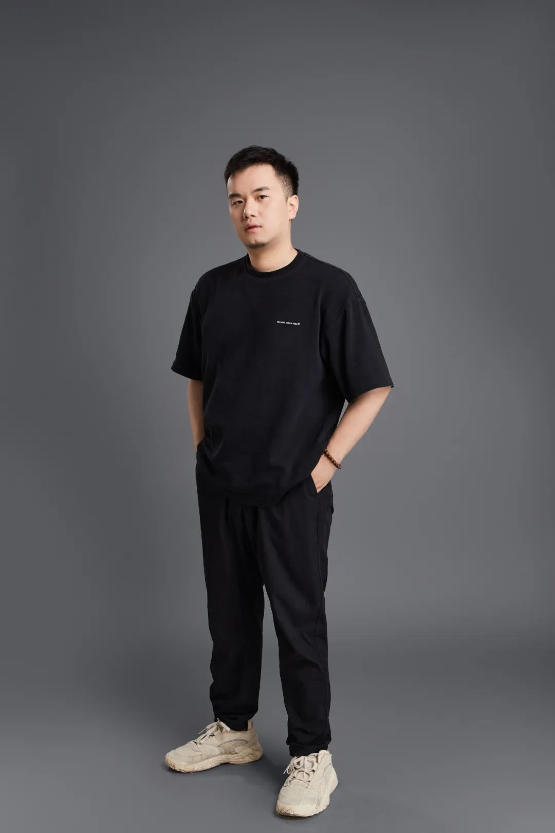 首发.她丨王浩羽-32