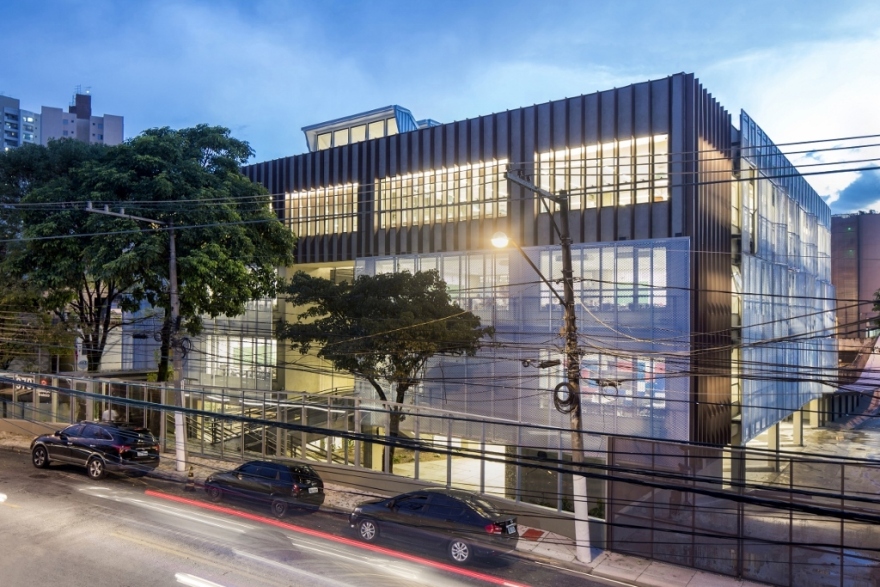 巴西 Bradesco 基金会学校 | 旧建筑新生命,垂直校园的绿色创新-57