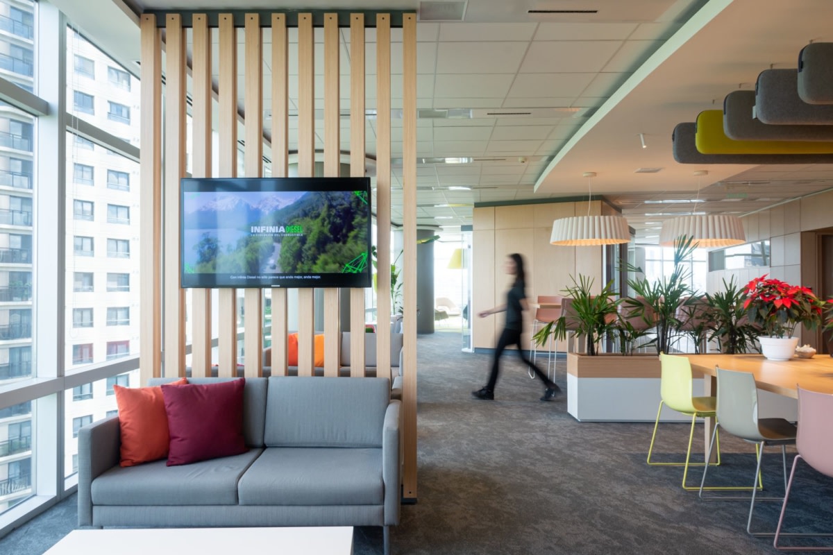 阿根廷 YPF 塔联合办公空间-17