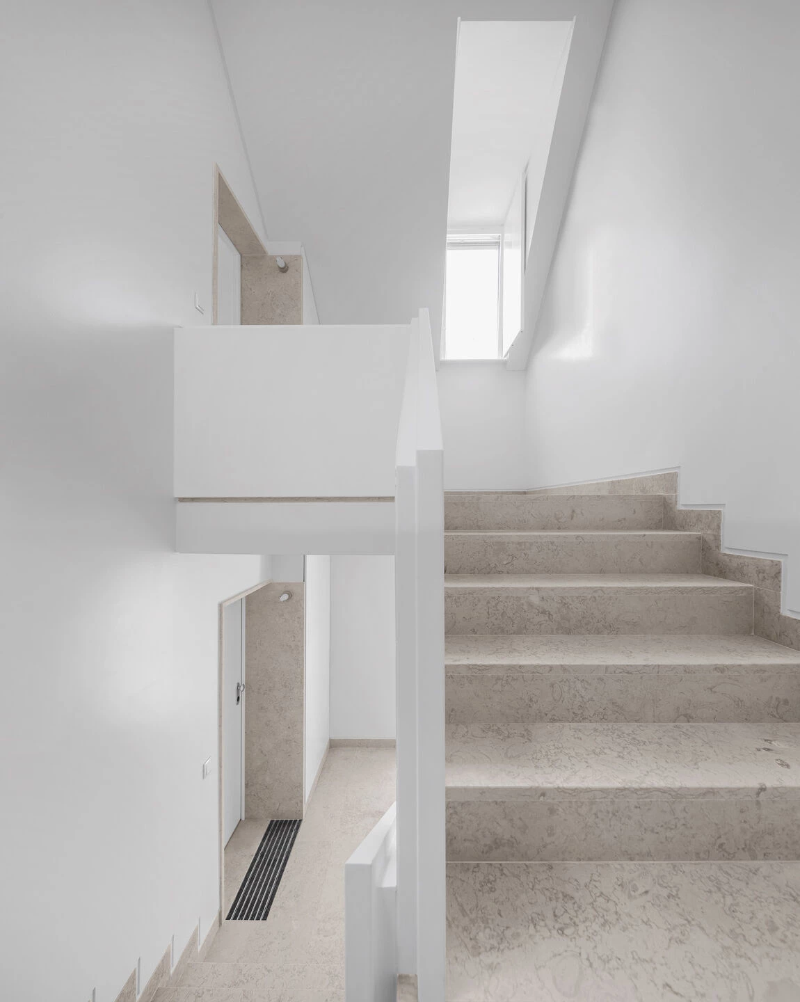 葡萄牙里斯本低成本租赁住宅楼丨Humberto Conde Arquitetos-23