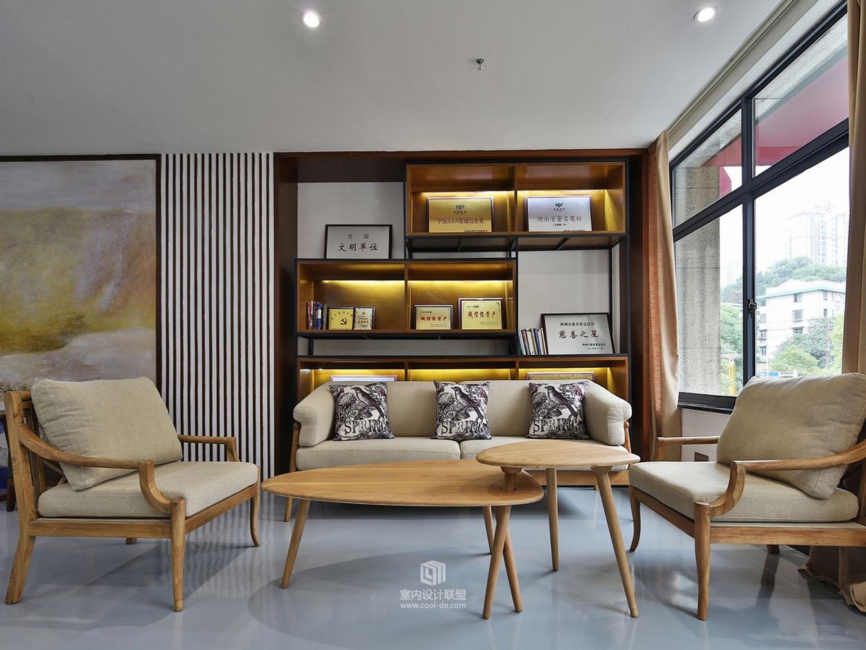 石龙贵设计--湖南皇室家居用品有限公司办公室-1