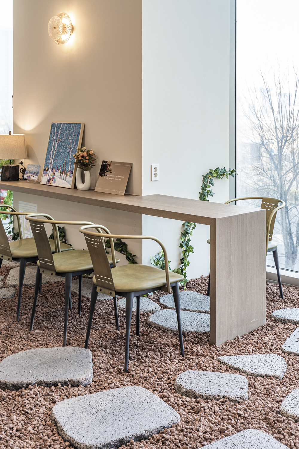 白色与木质的极简艺术 | 42 平米的精致公寓设计-16