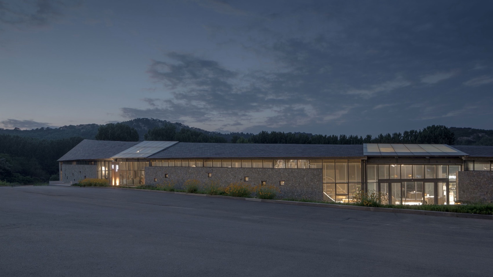 驻龙山游客中心，日照 / 中建设计.城乡与风景园林规划设计研究院-20