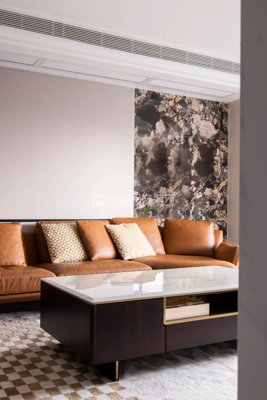 现代轻奢铁路职工小区丨华浔·广州·冷勤-25