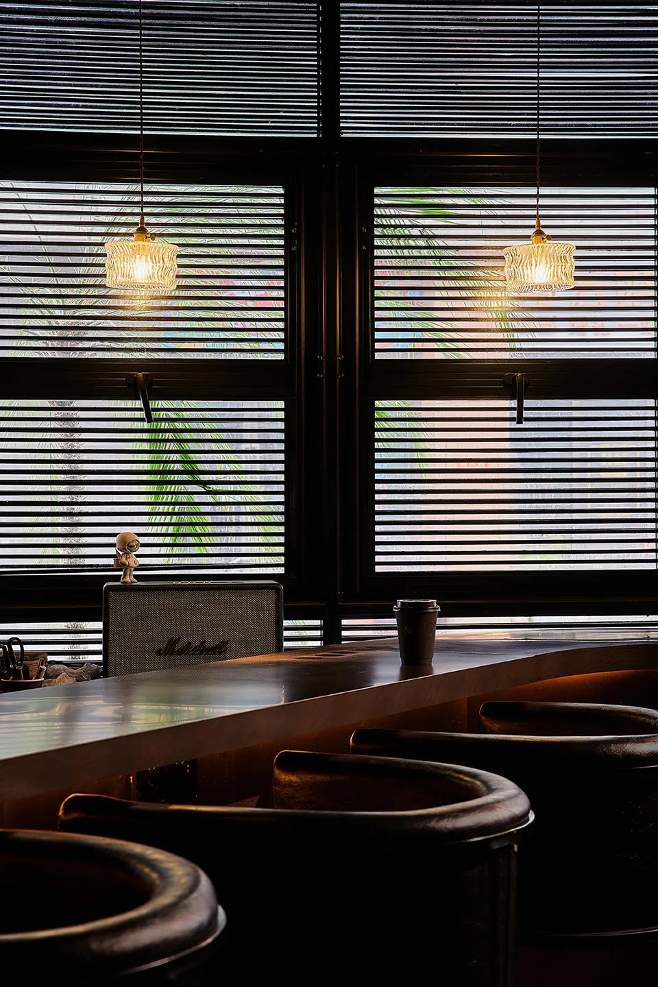 城市里的黑森林 N,A Friend Bar丨中国宁波丨启仓设计-43