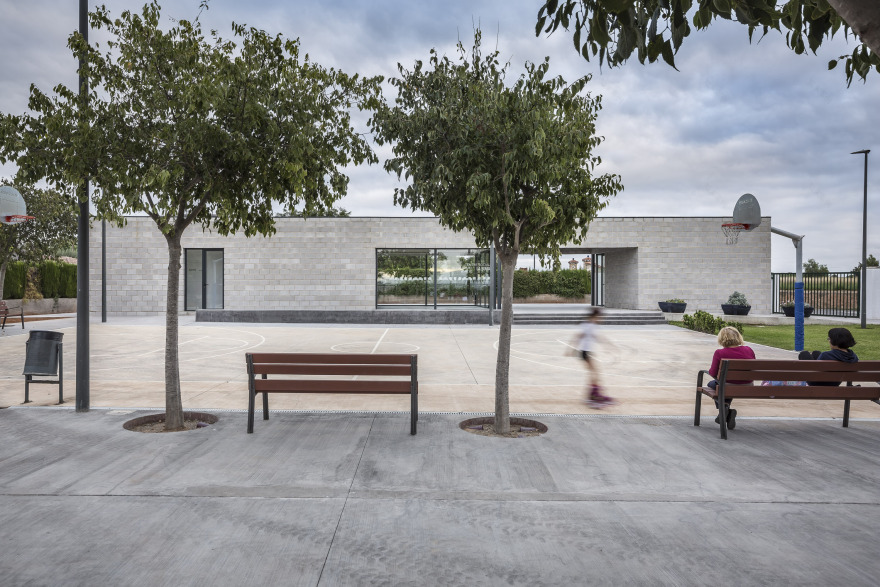 Pobla de Vallbona 社区中心设计-6