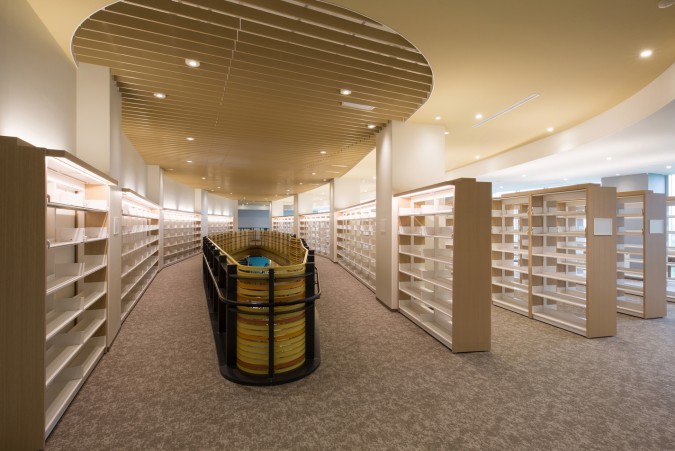 大阪工业大学大宫校区5号馆丨日本大阪丨本体日本国土开发株式会社,辅助株式会社现代建筑研究所-5