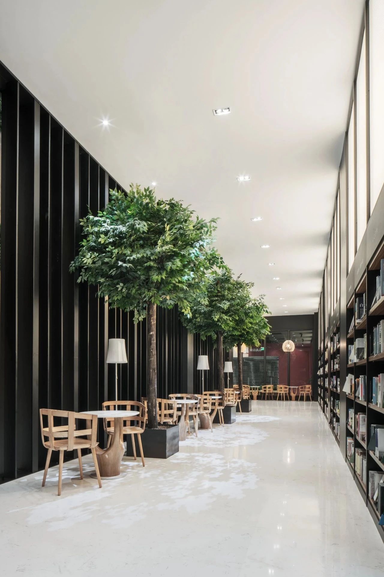 成都九方書店-50