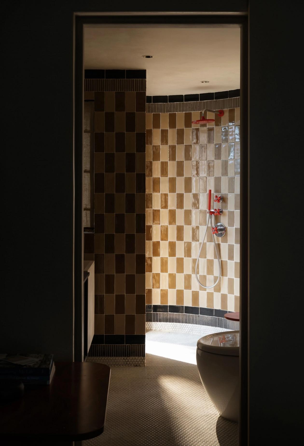 重庆無既萬溯设计 · 设计师于山自宅丨中国重庆-36