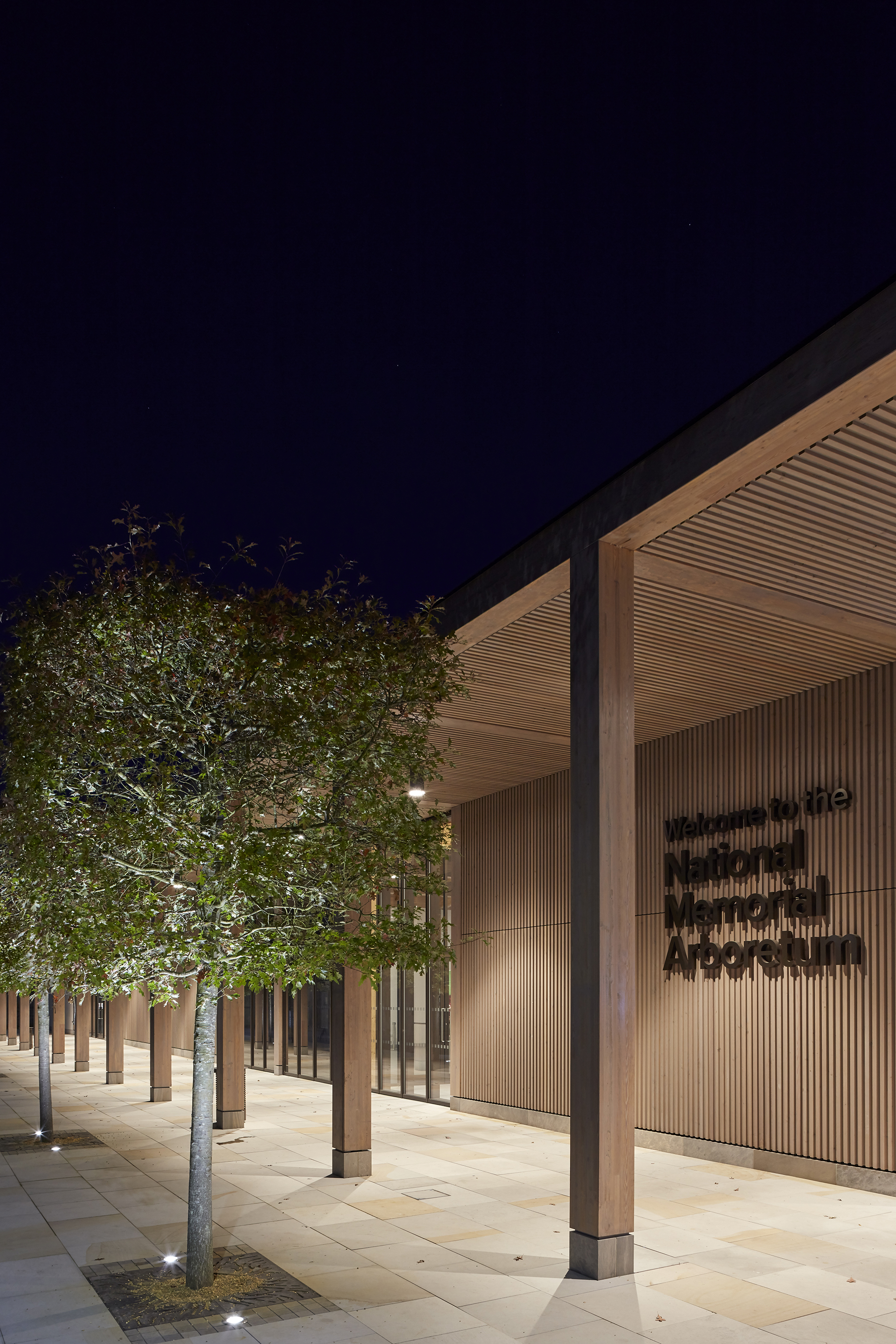 National Memorial Arboretum’s Remembrance Centre / Glenn Howells Architects-32