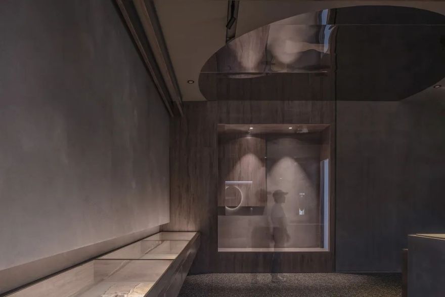 南京镜见律师博物馆 | 框序图书架的时空穿越之旅-12