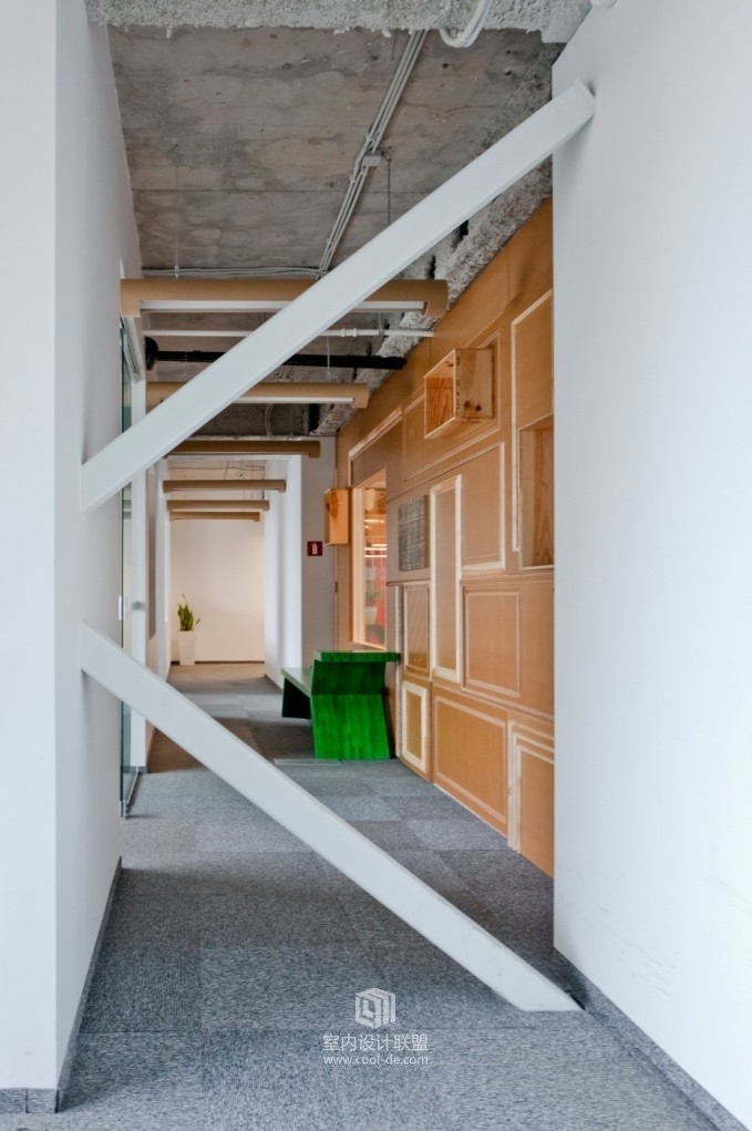 McCann-Erickson 办公室-19