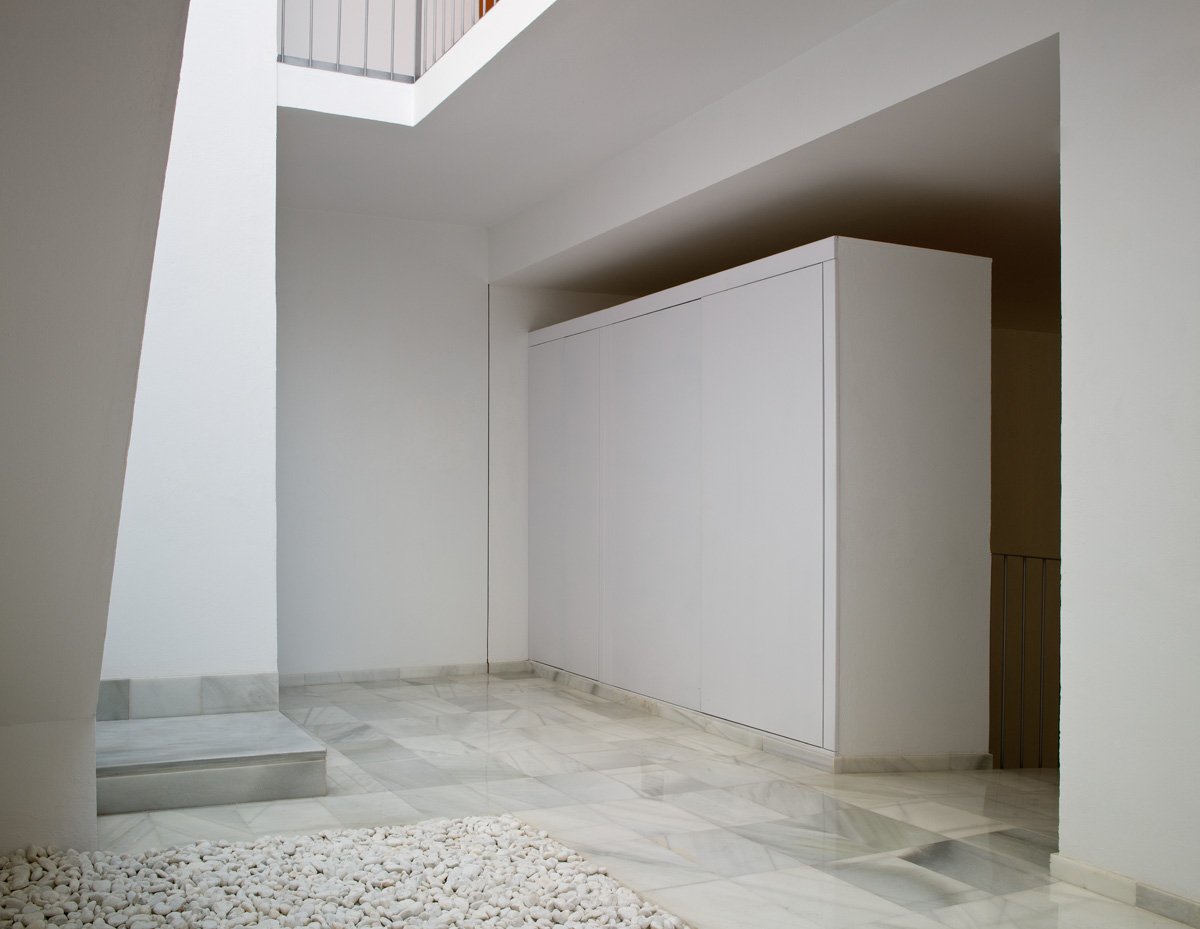 圣卢卡尔历史中心的 9 套住宅丨Fernando Suárez Corchete-20