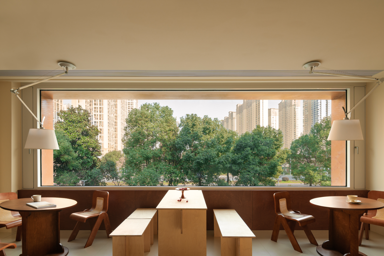 夏末 · 湖南湘潭烘焙店设计丨中国湘潭丨知白设计-0