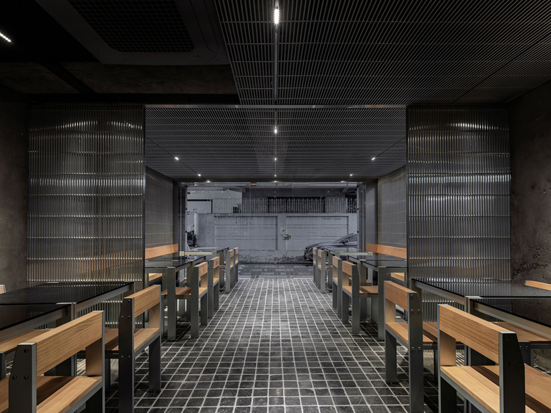 工业风餐厅空间设计PCMC,韩国,首尔 | Designed by oftn studio - 主题餐厅 - 餐厅LOGO-VI空间设计-全球餐饮研究所-1