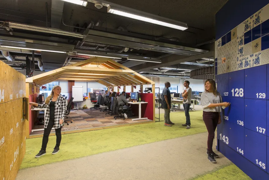 荷兰 VodafoneZiggo 呼叫中心-26