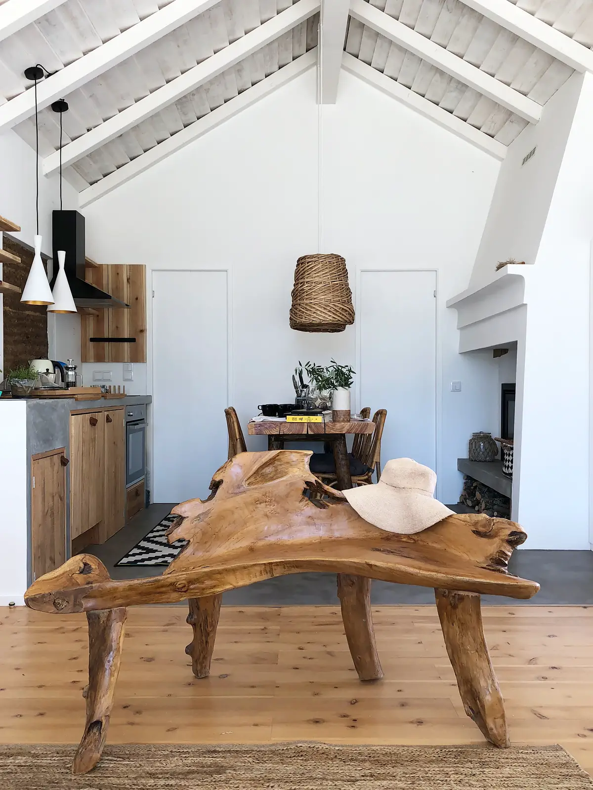 葡萄牙原始风格度假屋设计-5