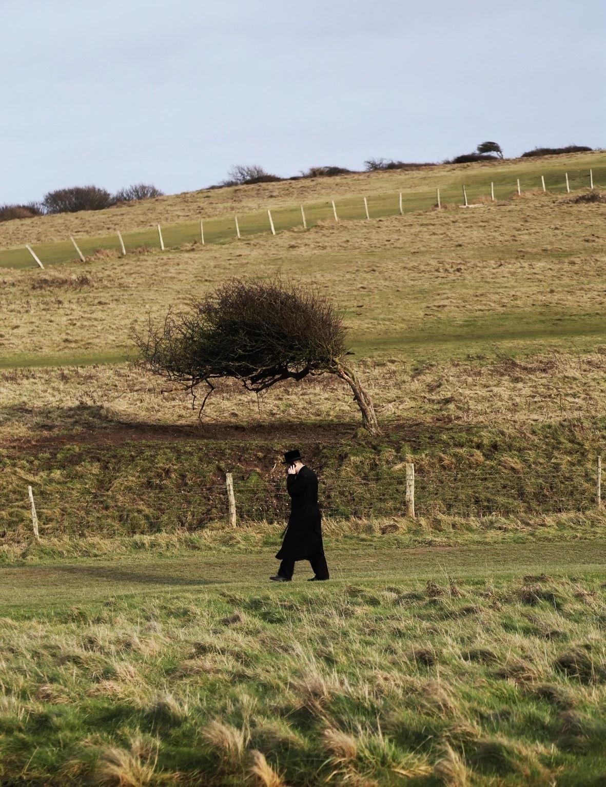 设计在旅途,伦敦River Thames白色公寓丨英国伦敦丨懒猫创意空间-37