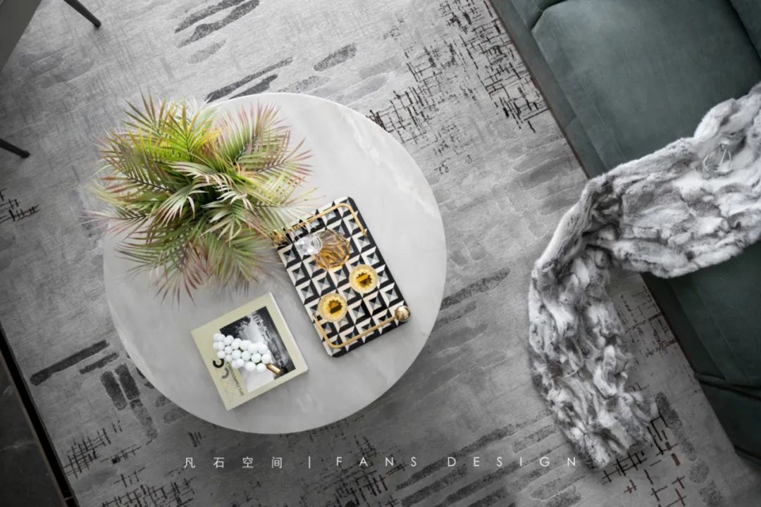 成都新婚夫妻时尚轻奢婚房设计-25