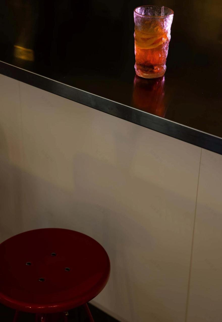 梦幻复古公寓,巧妙改造破解风水难题-59