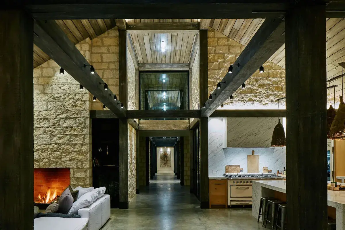 加州自然风格别墅 | 现代设计与乡村美学的完美融合-5