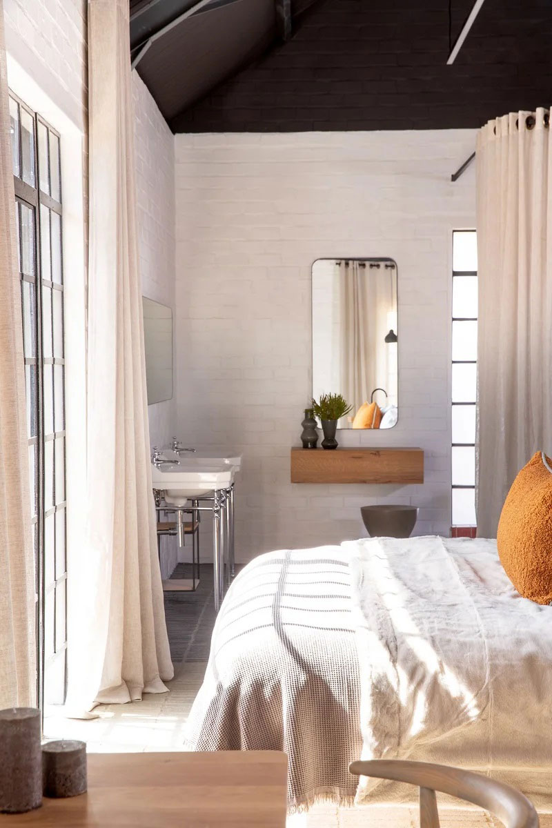 非洲荒野中的时尚小屋-10