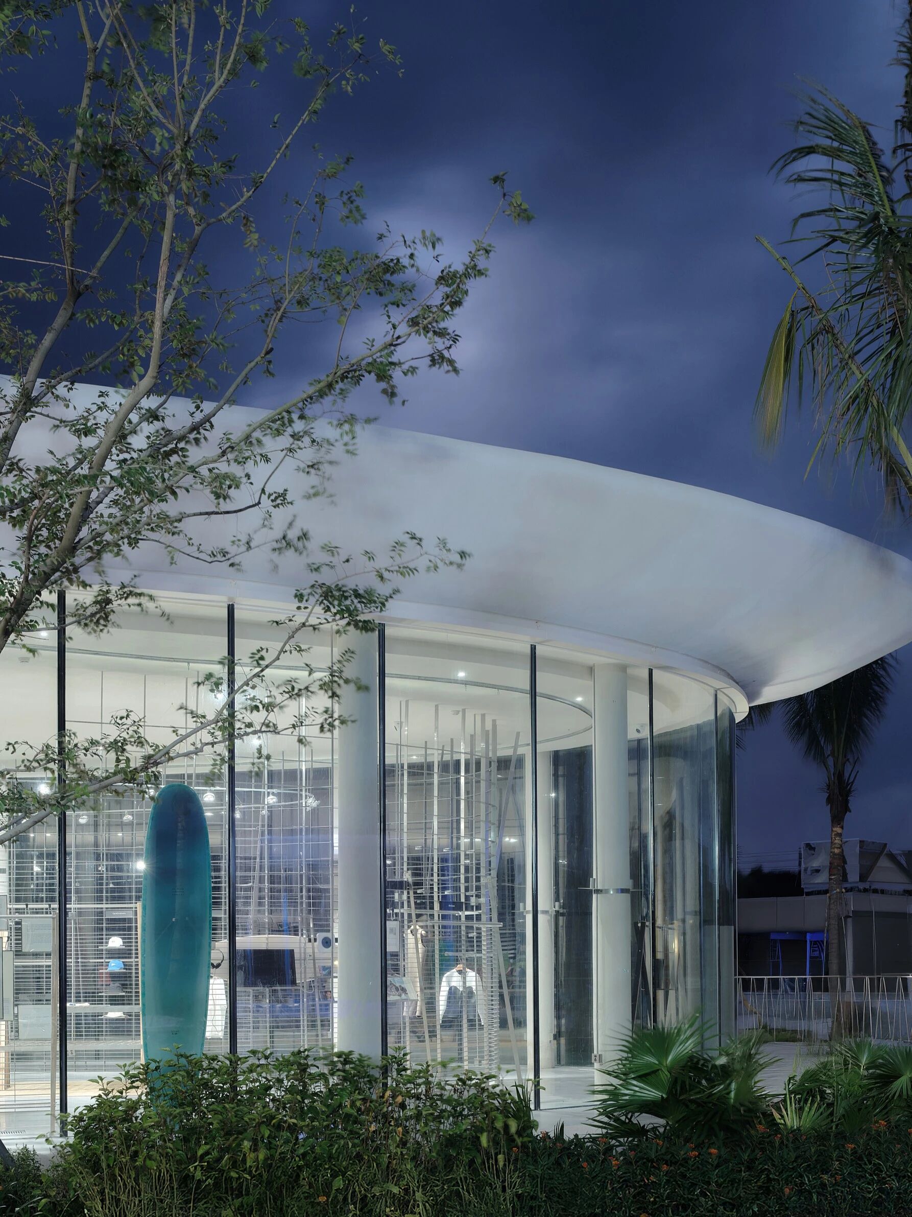 良式建筑｜全国首个造浪池配套商店（Nice Try运动商店）丨中国万宁-14