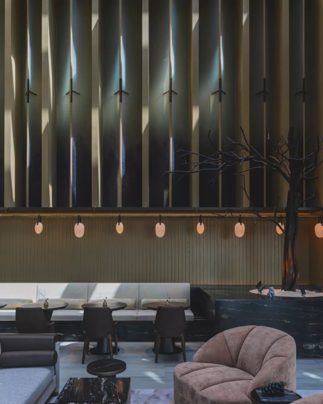 美国米其林三星大厨首家海外餐厅亮相深圳：奢侈是什么？  邵程-98