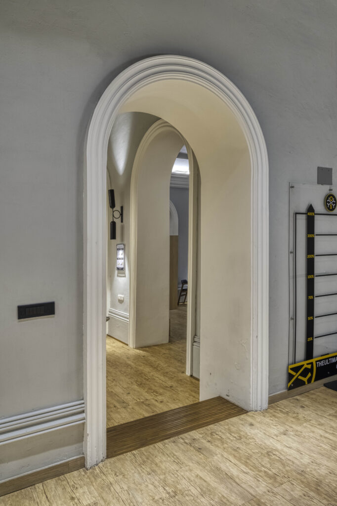 皇家加尔各答高尔夫俱乐部及相关遗产建筑改造等项目丨印度加尔各答丨未明确提及设计公司,主要设计师为Pooja Bihani-24